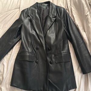 Faux leathered blazer